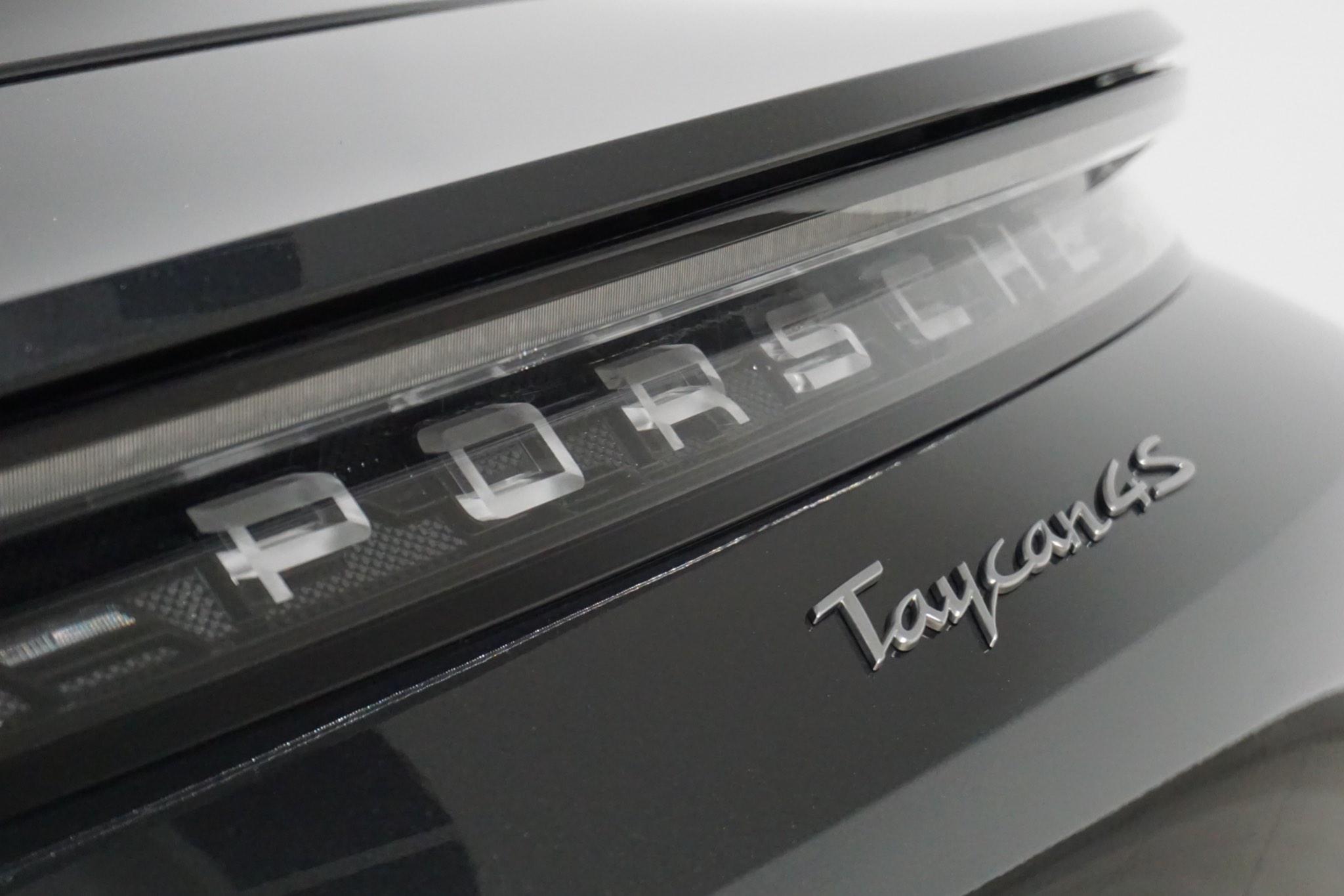 Porsche Taycan Performance Plus 93.4kWh 4S Auto 4WD 4dr